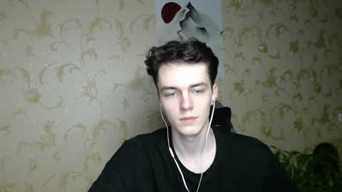 traqqq online show from 04/20/26, 09:16