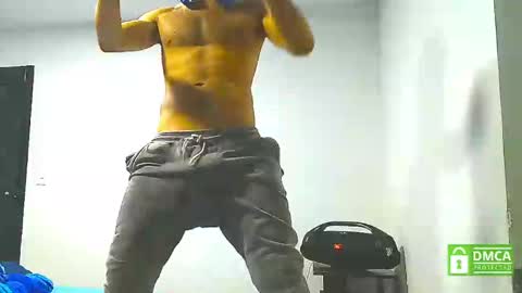 xuyeeg online show from 02/11/25, 06:08