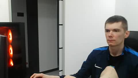 xvenon9898x online show from 04/17/26, 12:02