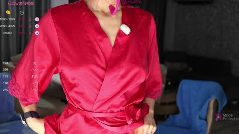 Snapshot of xwithy chatting on 01/12/25, 01:37 FrancyStepmom and YStepson INTERESTED IN A GIRL-GIRL COLLABORATION TEXT ME HERE or INSTAGRAM online show from 01/12/25, 01:37