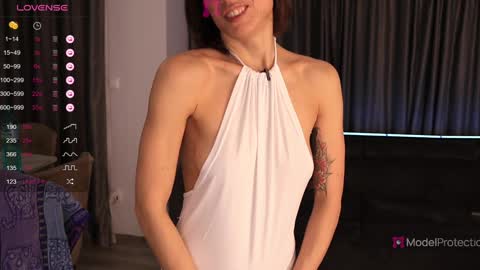 FrancyStepmom and YStepson    INTERESTED IN A GIRL-GIRL COLLABORATION  TEXT ME HERE  or INSTAGRAM online show from 03/04/26, 04:13