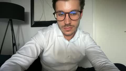 davdo online show from 05/11/26, 04:04