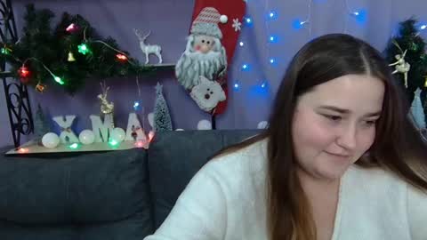 Snapshot of xx_daniella_xx chatting on 12/08/24, 02:49 xx daniella xx online show from 12/08/24, 02:49