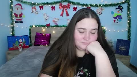 Snapshot of xx_daniella_xx chatting on 12/12/24, 07:37 xx daniella xx online show from 12/12/24, 07:37