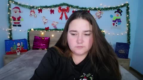 Snapshot of xx_daniella_xx chatting on 12/13/24, 02:21 xx daniella xx online show from 12/13/24, 02:21