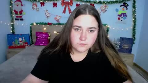 Snapshot of xx_daniella_xx chatting on 12/16/24, 02:36 xx daniella xx online show from 12/16/24, 02:36