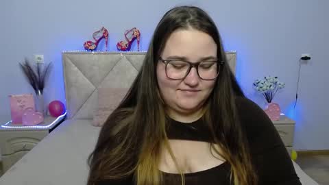Snapshot of xx_daniella_xx chatting on 01/23/25, 11:36 xx daniella xx online show from 01/23/25, 11:36