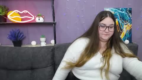 Snapshot of xx_daniella_xx chatting on 01/28/25, 04:39 xx daniella xx online show from 01/28/25, 04:39