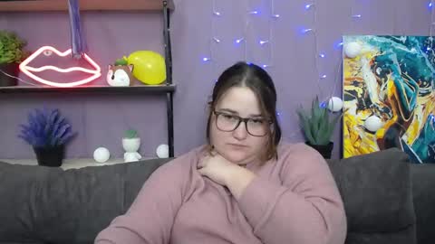Snapshot of xx_daniella_xx chatting on 01/30/25, 05:52 xx daniella xx online show from 01/30/25, 05:52