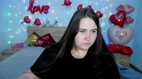 Snapshot of xx_daniella_xx chatting on 02/04/25, 01:02 xx daniella xx online show from 02/04/25, 01:02