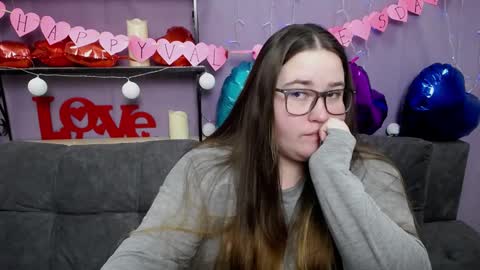 Snapshot of xx_daniella_xx chatting on 02/12/25, 10:24 xx daniella xx online show from 02/12/25, 10:24