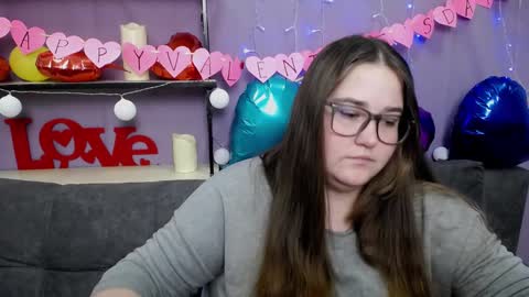 Snapshot of xx_daniella_xx chatting on 02/12/25, 04:33 xx daniella xx online show from 02/12/25, 04:33