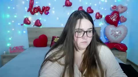 Snapshot of xx_daniella_xx chatting on 02/16/25, 05:04 xx daniella xx online show from 02/16/25, 05:04