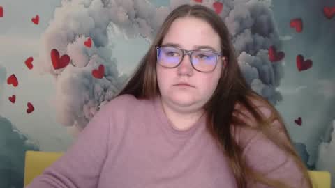 Snapshot of xx_daniella_xx chatting on 02/19/25, 02:01 xx daniella xx online show from 02/19/25, 02:01