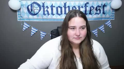 Snapshot of xx_daniella_xx chatting on 09/27/25, 06:29 xx daniella xx online show from 09/27/25, 06:29