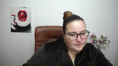 Snapshot of xx_daniella_xx chatting on 10/15/25, 06:46 xx daniella xx online show from 10/15/25, 06:46
