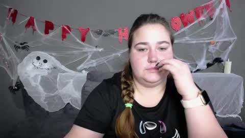 Snapshot of xx_daniella_xx chatting on 10/16/25, 06:36 xx daniella xx online show from 10/16/25, 06:36