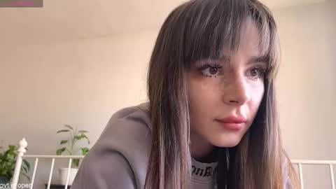 Lily online show from 03/06/26, 12:01