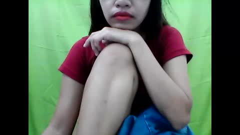 Snapshot of xx_winwin_xx chatting on 09/22/25, 03:30 Mariel online show from 09/22/25, 03:30