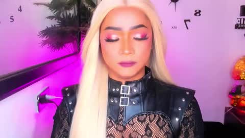 xxasian_goddessxx online show from 03/21/26, 08:19