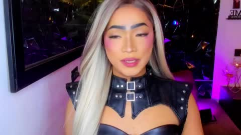 xxasian_goddessxx online show from 04/04/26, 03:27