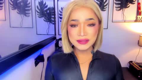 xxasian_goddessxx online show from 04/30/26, 07:58