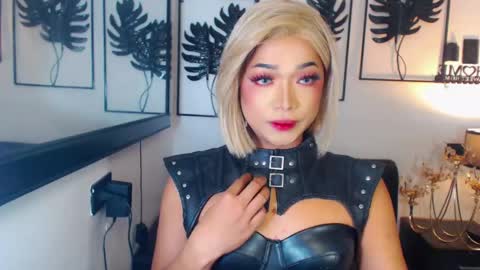 Snapshot of xxasian_goddessxx chatting on 05/10/26, 03:39 xxasian_goddessxx online show from 05/10/26, 03:39