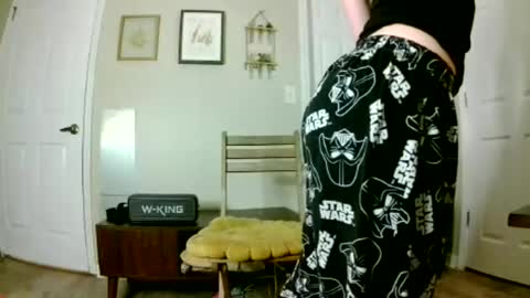Snapshot of xxbreedmexx chatting on 07/20/26, 01:31 xxbreedmexx online show from 07/20/26, 01:31