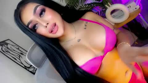 Jane online show from 10/25/25, 01:57