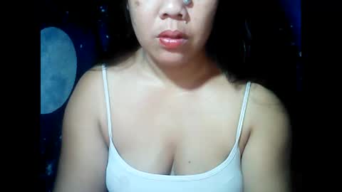 Snapshot of xxhotty_mom40xx chatting on 03/15/26, 03:40 xxhotty_mom40xx online show from 03/15/26, 03:40