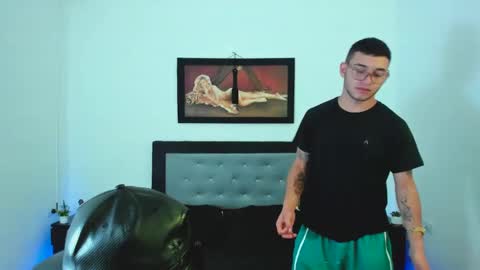 David and Mike online show from 02/25/25, 09:24