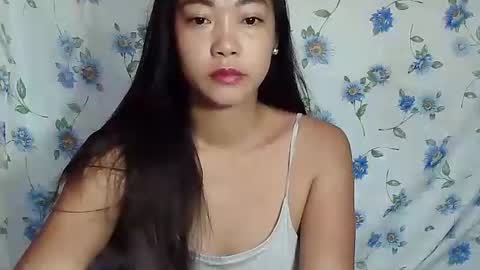 xxkylie18 online show from 10/08/25, 10:07
