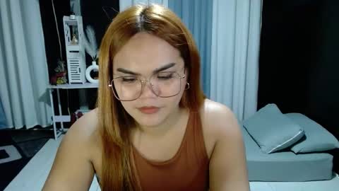 Kylie Smith online show from 12/14/25, 10:42