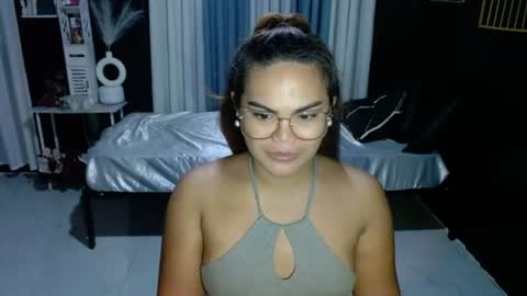 Snapshot of xxkylie_smithxx chatting on 06/18/26, 10:09 Kylie Smith online show from 06/18/26, 10:09