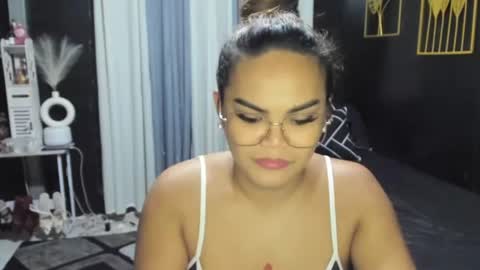 Snapshot of xxkylie_smithxx chatting on 06/27/26, 11:26 Kylie Smith online show from 06/27/26, 11:26