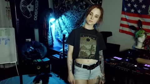 Lilith online show from 04/21/26, 02:51