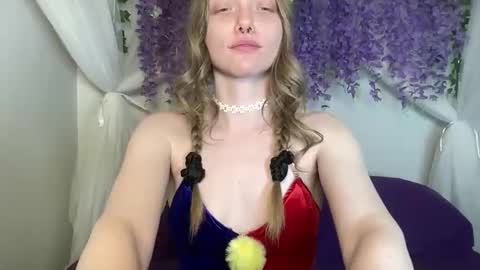 Snapshot of xxloveanastasia chatting on 05/13/26, 02:36 LoveAnastasia online show from 05/13/26, 02:36