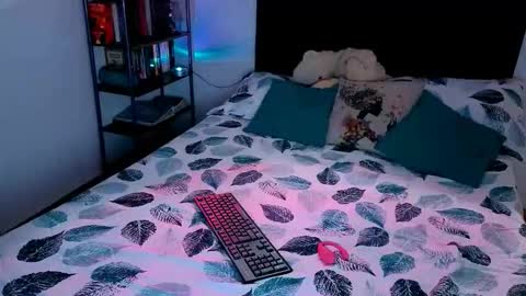 mag online show from 04/11/26, 07:40