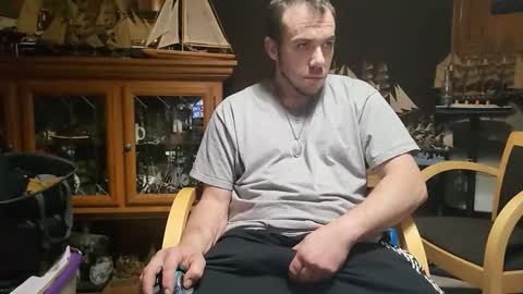 xxScubaStevexx online show from 03/08/26, 07:23