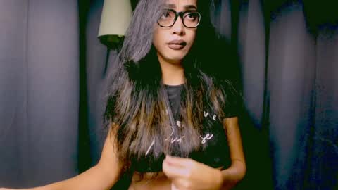 Snapshot of xxsexyandhotxx chatting on 12/02/24, 09:17 Lara online show from 12/02/24, 09:17