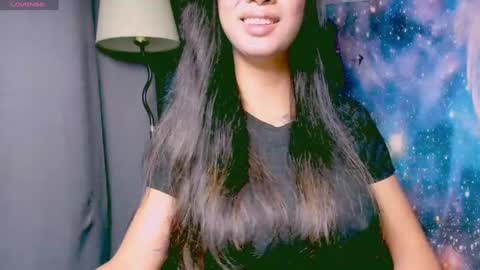 Snapshot of xxsexyandhotxx chatting on 02/12/25, 10:26 Lara online show from 02/12/25, 10:26