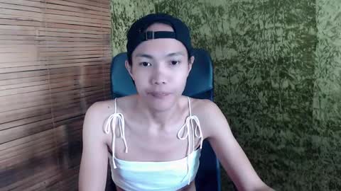Snapshot of xxskinny_alonzoxx chatting on 03/11/25, 12:00 Ali online show from 03/11/25, 12:00