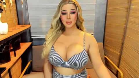 xxtastefullayeshaxx online show from 11/12/25, 10:26