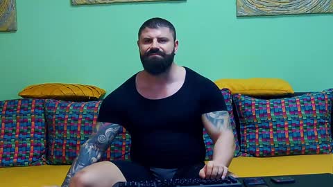 Xtream Leonard online show from 02/04/25, 04:18