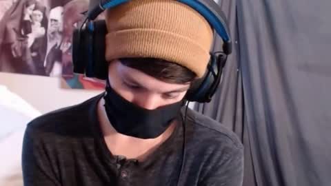 David Fox online show from 10/09/25, 03:37