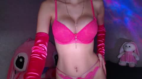 Snapshot of xxx_barbie_ chatting on 12/20/25, 09:22 Kath online show from 12/20/25, 09:22