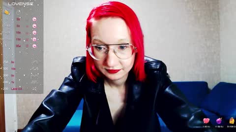 Snapshot of xxx_goddes_xxx chatting on 01/27/25, 08:49 Andariel online show from 01/27/25, 08:49