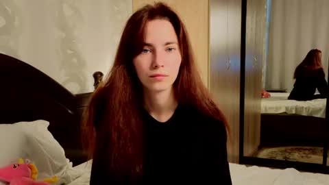 Snapshot of xxx_hotbae_xxx chatting on 07/25/26, 02:20 Eva online show from 07/25/26, 02:20