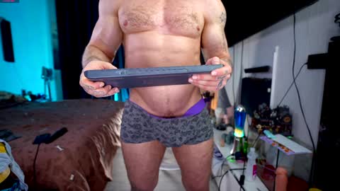     online show from 03/10/25, 09:29