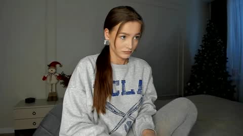 xxx_leila online show from 01/17/26, 10:09